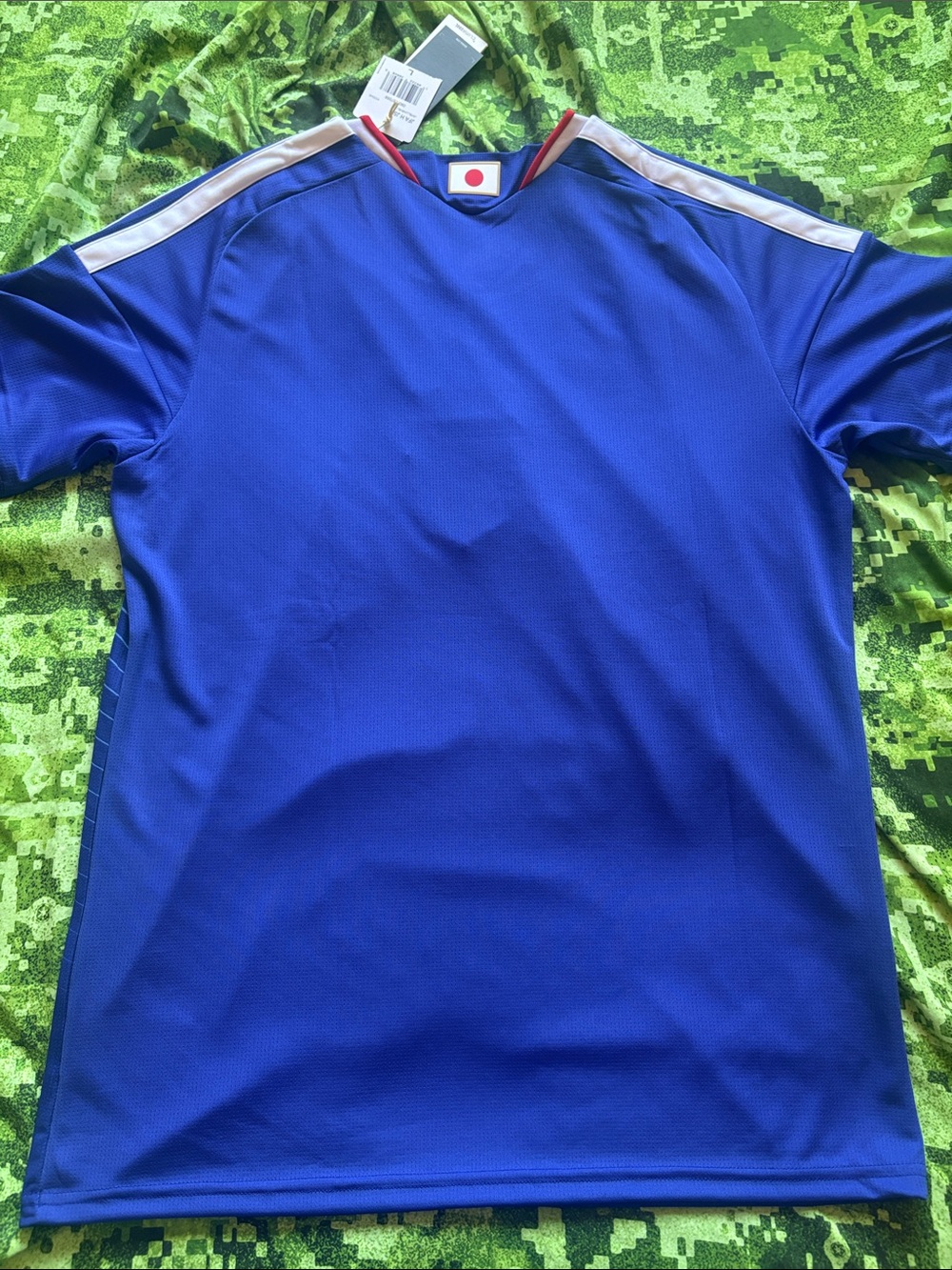 Adidas Japan National Soccer Team World Cup Jersey - Picture 4 of 4